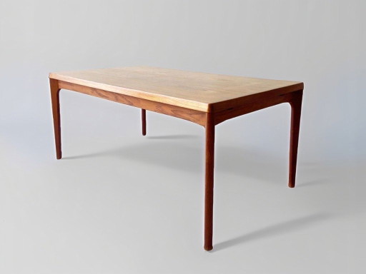 Danish Henning Kjaernulf Table Table + 2 rallonges Dining Table de salle à manger 1960 Salle à manger Mid Century Teak