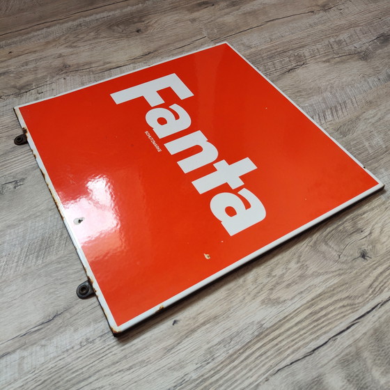 Image 1 of Letrero esmaltado de Fanta, publicidad esmaltada