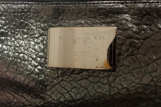 Image 1 of Bottega Veneta, cabas métallisé en édition limitée