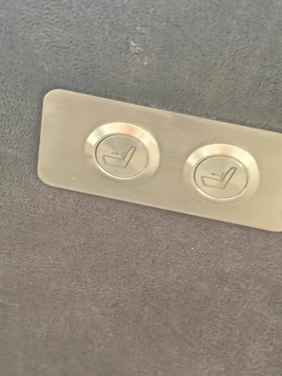 Image 1 of Sillón Relax Prominent A‑101 | 2 Motores | Batería |