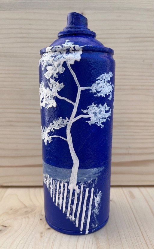 Acrylic on spray can