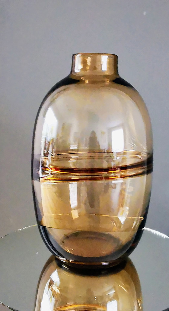 Image 1 of Japandi vaas, amberkleurige tint met gouden reflex,