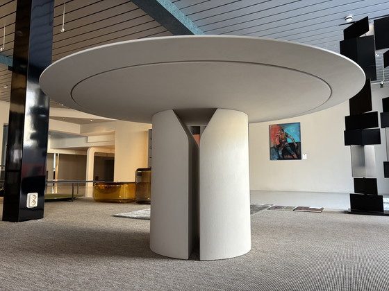 Image 1 of MDF Italia NVL table 150cm kleur kalk matte finish showmodel