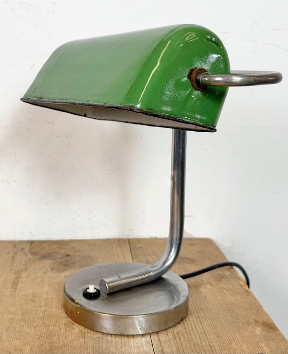 Image 1 of Vintage groene emaille bankierslamp, jaren 1950