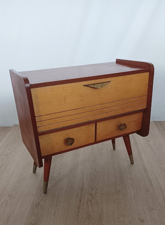 Charming Fifties Hall Cabinet – DKS kleinmoebel, Nightstands, Wood, Brass (photo 4 of 8)