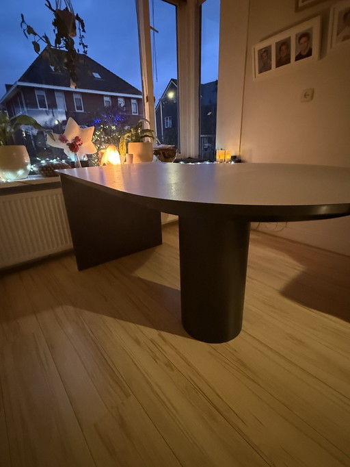 Dining table design / retro