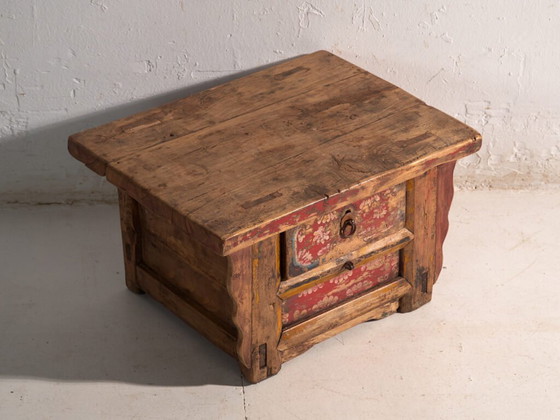Tavolino basso antico dipinto in legno di olmo – Cina, circa 1900 – Tavolini da caffè, Iron (photo 11 of 40)