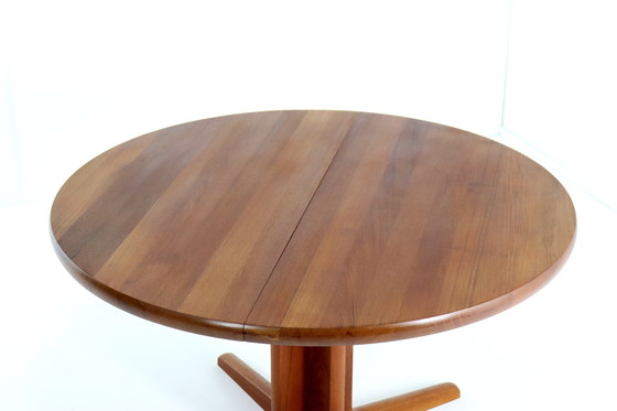 Image 1 of Ronde 2X Verlengbare Deense Massieve Eettafel 'Havbro' Vintage