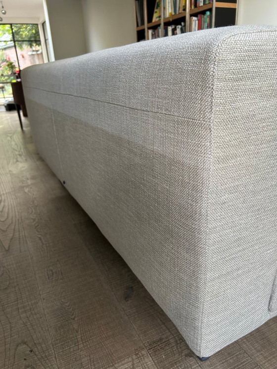 Image 1 of Eyye Dura designbank