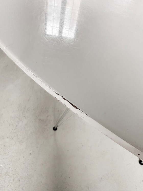 Image 1 of White Round DSR Dinner Table