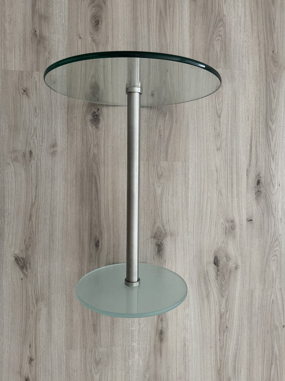 Image 1 of table d'appoint en verre
