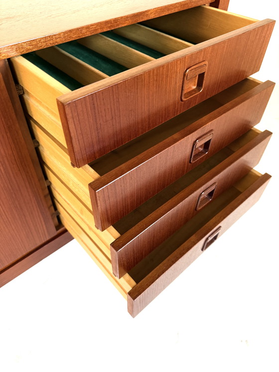 Image 1 of Vintage teakhouten lowboard, Fristho Franeker ‘60