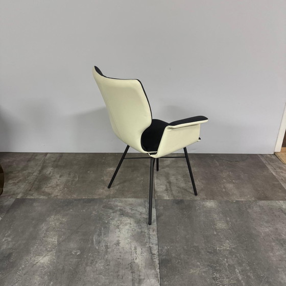 Joni Set of 4 – Bert Plantagie, Dining chairs, Leather, Plastic (photo 2 of 4)
