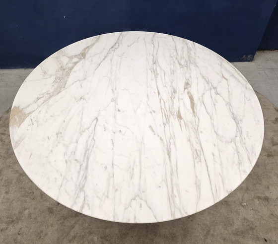 Image 1 of Poltrona Frau “Bolero” dining table Calacatta Oro Marnle matt finish