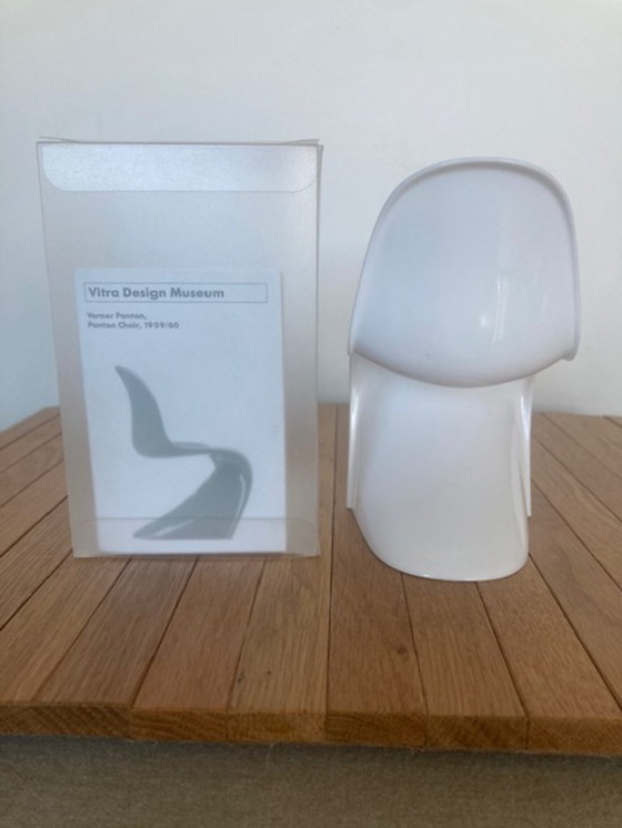 Image 1 of miniature Panton Chair (1/:16 - white)