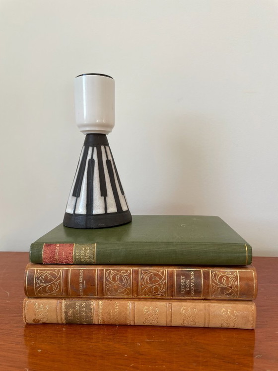 Image 1 of Scandinavische moderne keramische tafellamp met pianotoetsdesign – jaren 60, van M.A.&S., Zweden