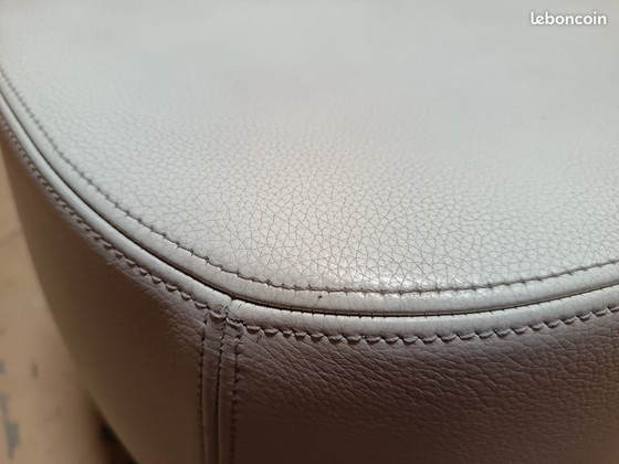 Image 1 of 2 superb Moroso poufs in black and ivory leather