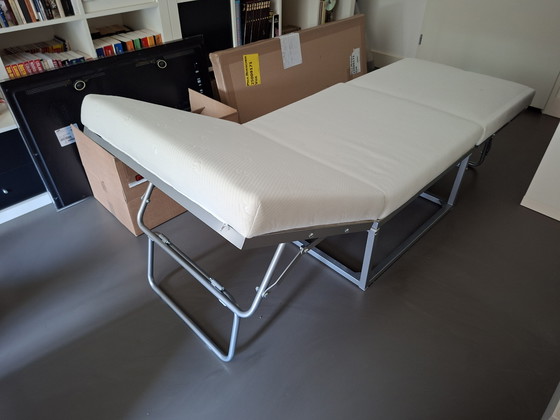 Image 1 of Cama de invitados de diseño FraMati