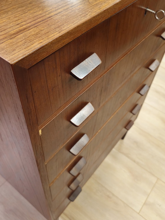 Image 1 of Cassettone danese d'epoca Cassettone