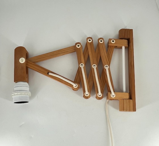 Applique a forbice in legno Vintage IKEA V9004, anni '80 – Plastic, Wood (photo 8 of 16)