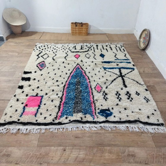 Image 1 of Azilal-Wollteppich, farbenfroh – handgewebt aus Naturwolle (216×190 cm)