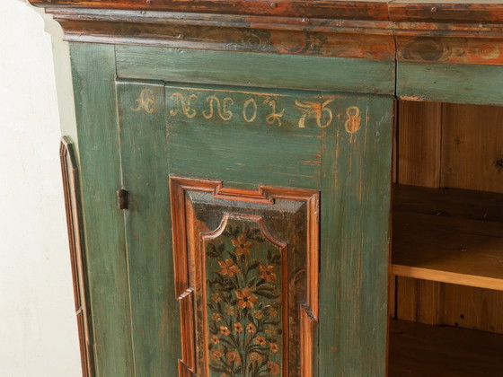 Image 1 of Armoire de ferme ancienne, XVIIIe siècle, vintage