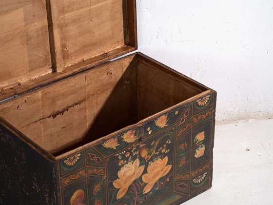 Baúl antiguo pintado en madera de pino – China, circa 1900 – Armarios de almacenamiento, Iron (photo 26 of 40)