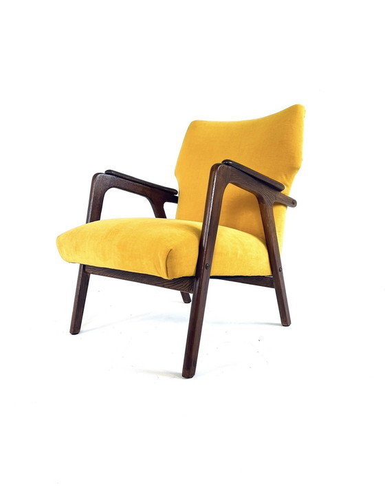 Image 1 of Fauteuil Wingback restauré