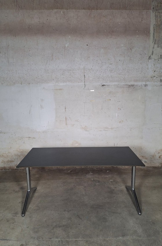 Image 1 of Tavolo da ufficio moderno Ahrend nero - Piano di lavoro rettangolare, senza ruote