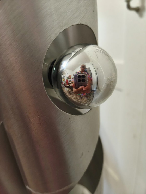 Vloerlamp in ruimtetijdperk – Vloerlampen, Aluminium (photo 13 of 16)
