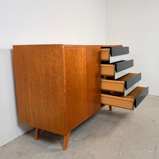 Image 1 of Credenza U458 di Jiří Jiroutek, nera con cassetti bianchi