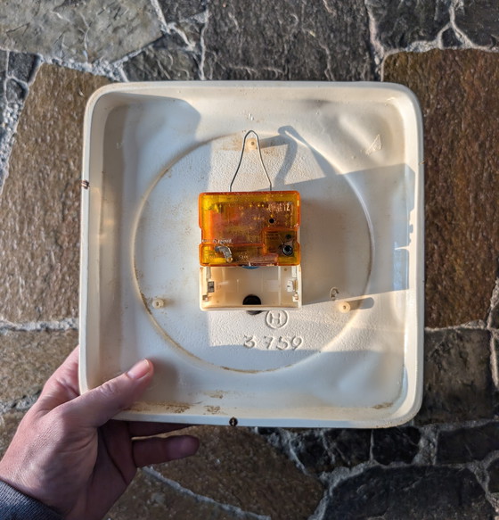 Image 1 of Vintage Vedette Keramiek klok jaren 70 werkt en onbeschadigd. 