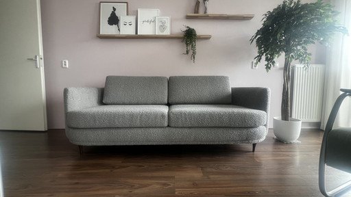 Light gray 3-seater sofa in retro look
