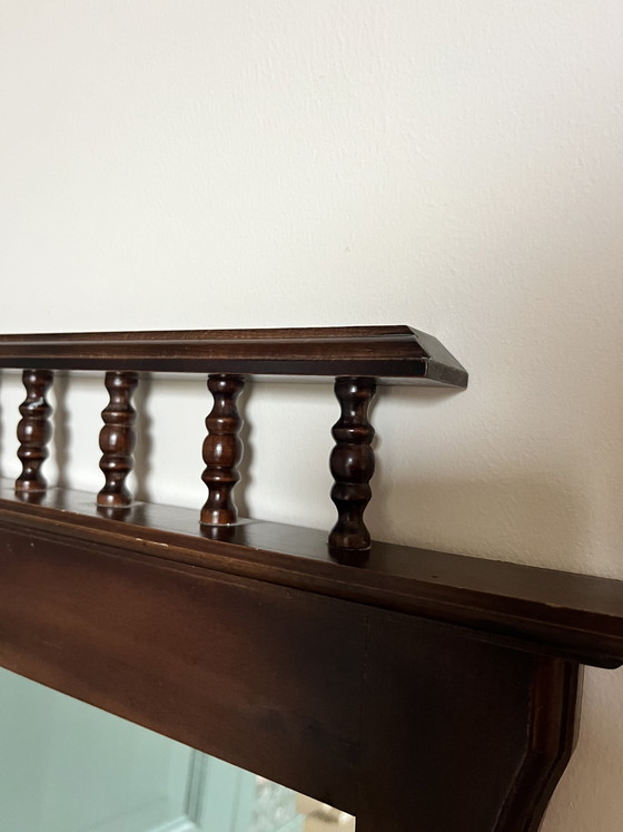 Image 1 of Specchio da parete classico vintage con cornice in legno