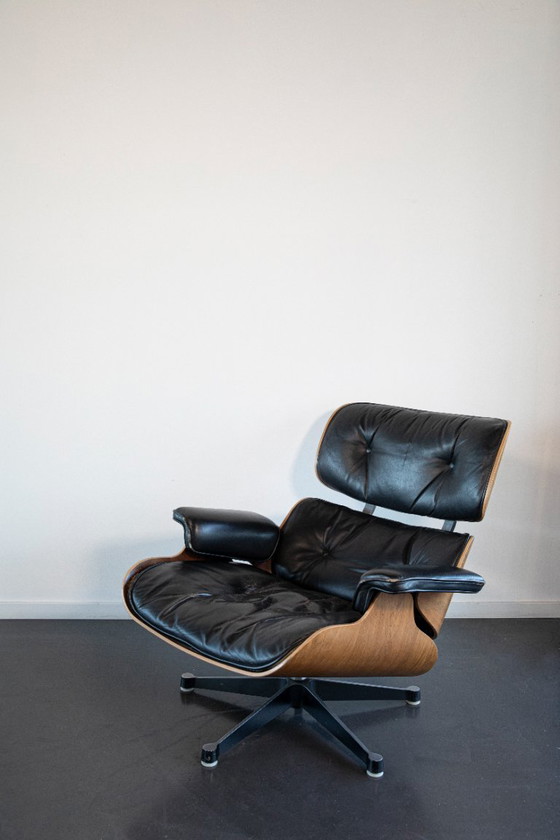 Image 1 of Eames Lounge Chair met bijpassende Ottoman (set)