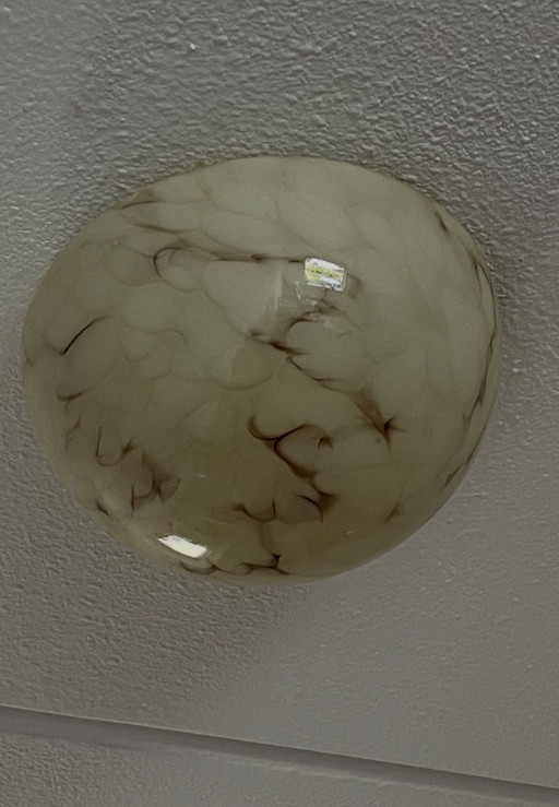 Lámpara de techo antigua