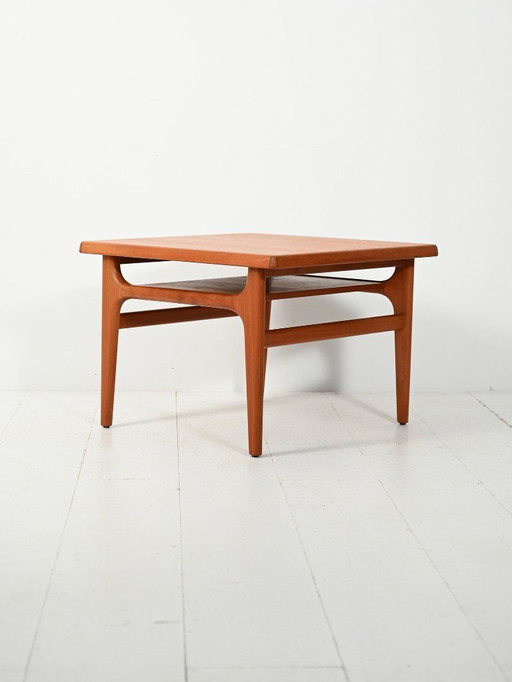 Deense salontafel van Niels Bach voor Renders Møbel