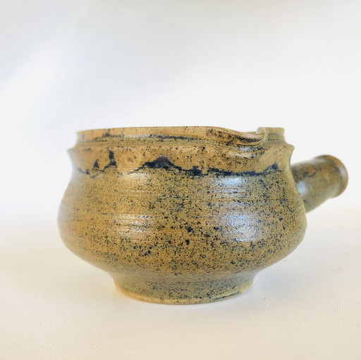 Keramische sieradenbak/kan van Voldemar Volkoff