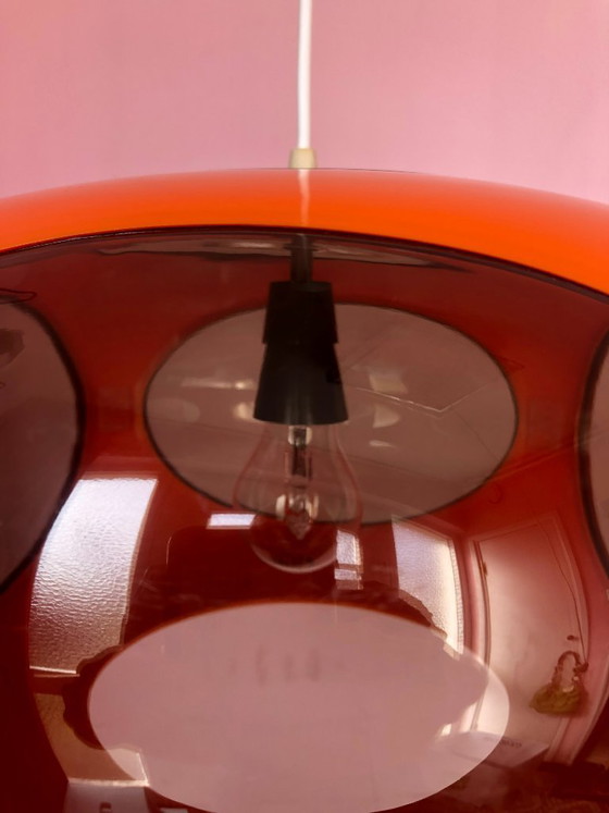 Image 1 of Lampada arancione "occhio di insetto" in stile era spaziale.