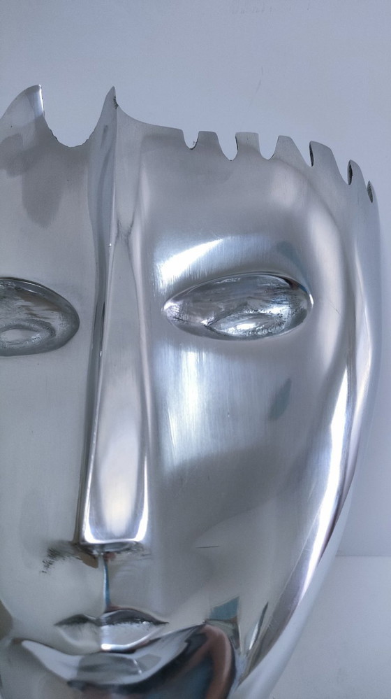 Image 1 of sculpture visage stylisé métal poli