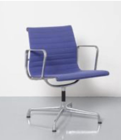 8x vitra E.A. 108