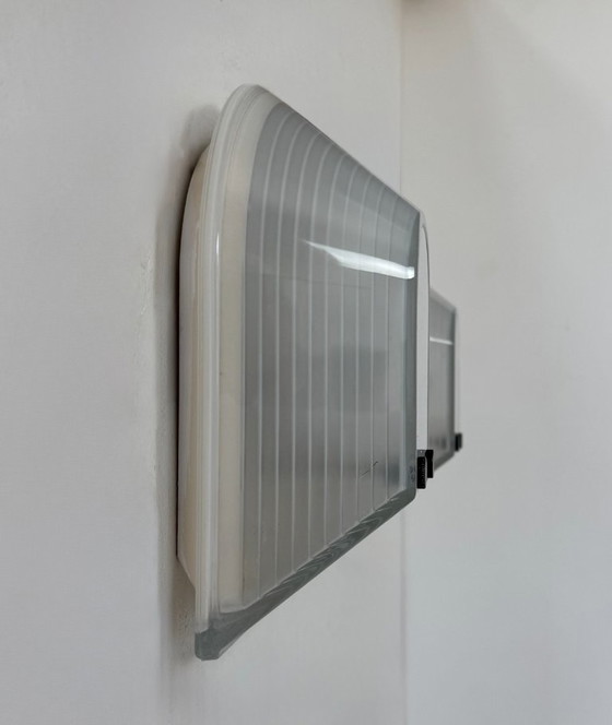 Image 1 of Coppia di lampade da parete Tesi di Roberto Fiorato per Prisma, vetro sabbiato, Italia, 1980