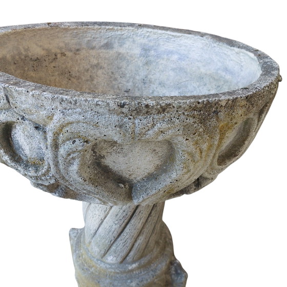 Image 1 of Old concrete garden statue, garden ornament