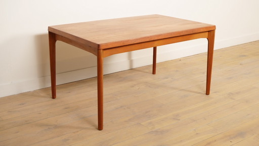 Vintage dining table | Extendable | Danish design | Teak