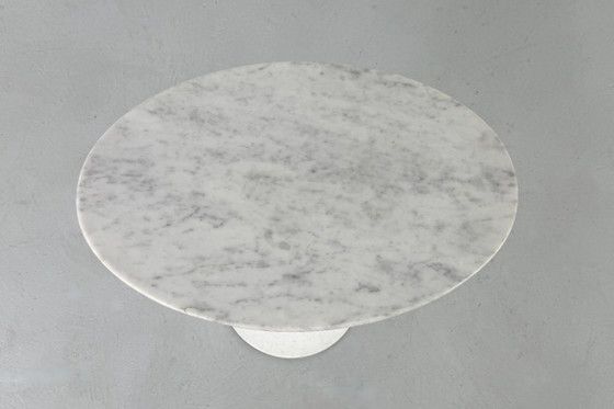 Side Table/Gueridon Tulip by Eero Saarinen for Knoll International - 1960s – Aluminium (photo 4 of 11)