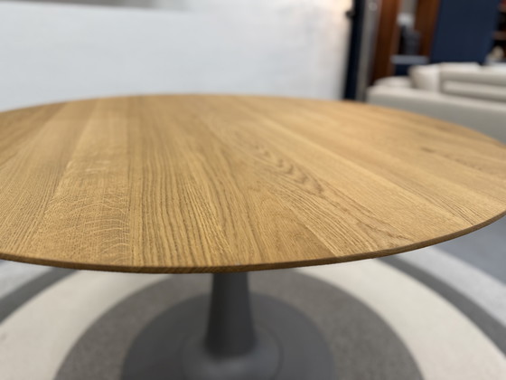 Image 1 of Leolux Columna Dining Table Oak Wood D130