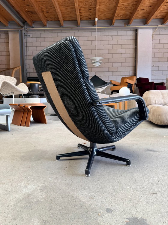 Artifort F154 fauteuil by Geoffrey D. Harcourt – Metal, Plastic (photo 4 of 15)