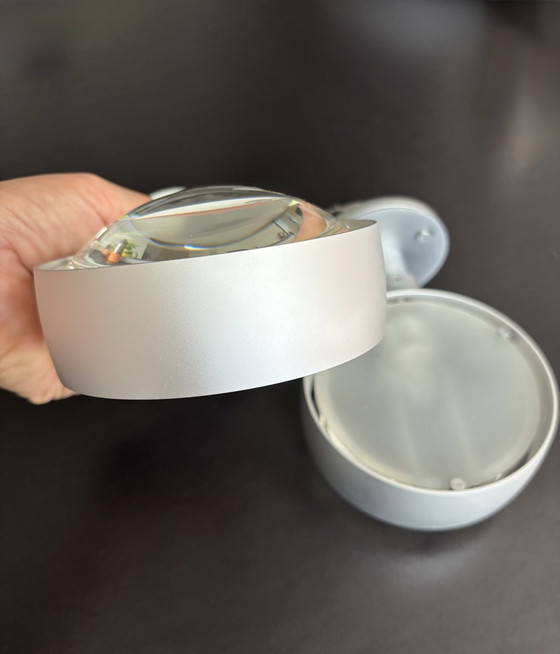 Image 1 of 2 x Occhio Sento Wandleuchte mit mattverchromter Linse und satiniertem Glas (Halogen)