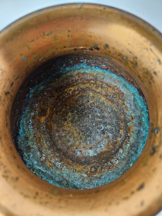 Image 1 of Gepatineerde vintage gehamerde messing cachepot | Bloempot | Plantenbak | Plantenhouder | Jardiniere