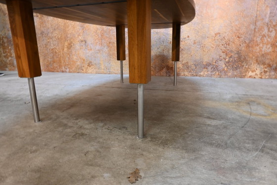 Image 1 of Grande tavolo ovale in legno firmato Pilat & Pilat Jelle.